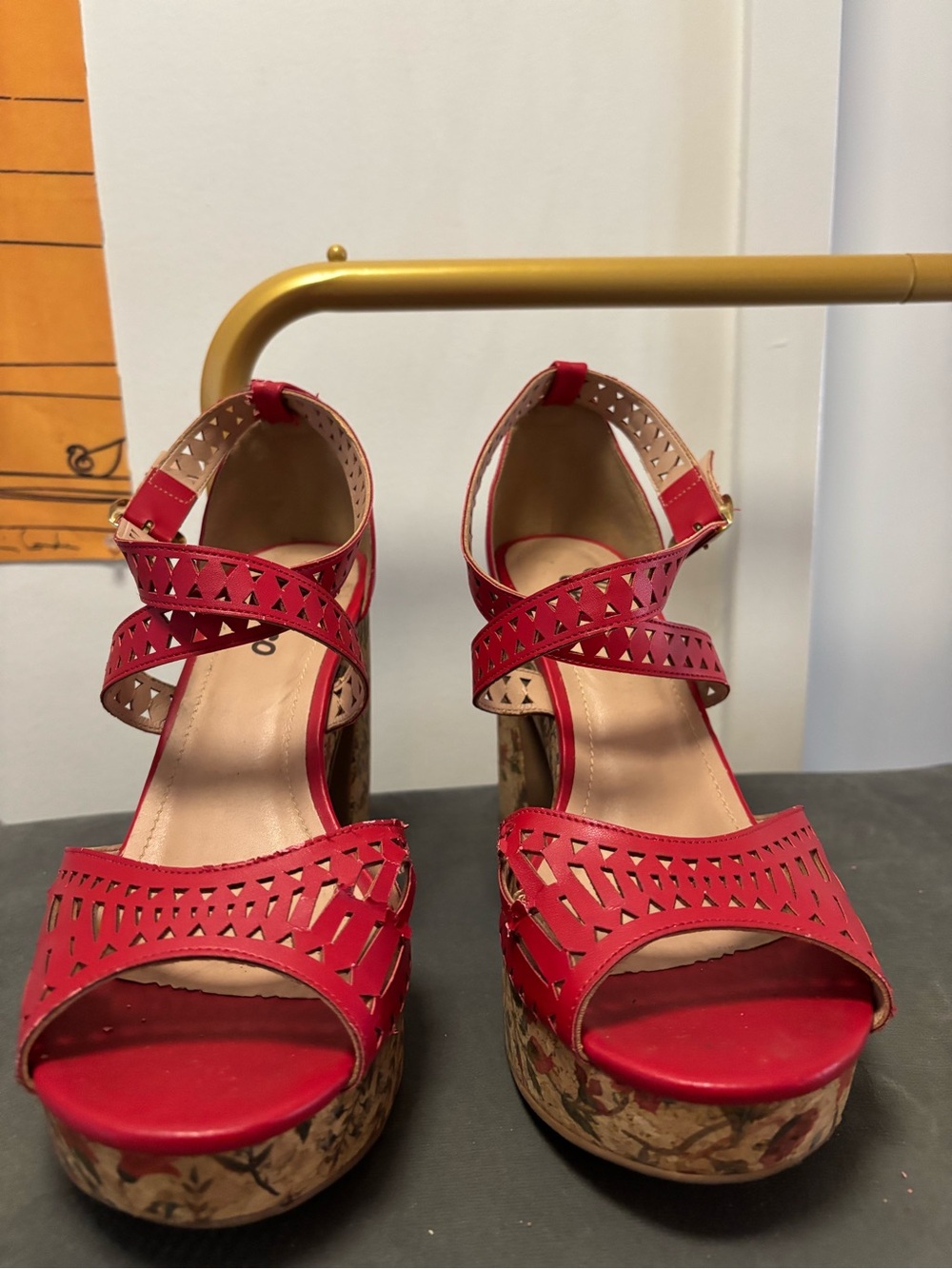 Red Women's Cutout Platform Sandals